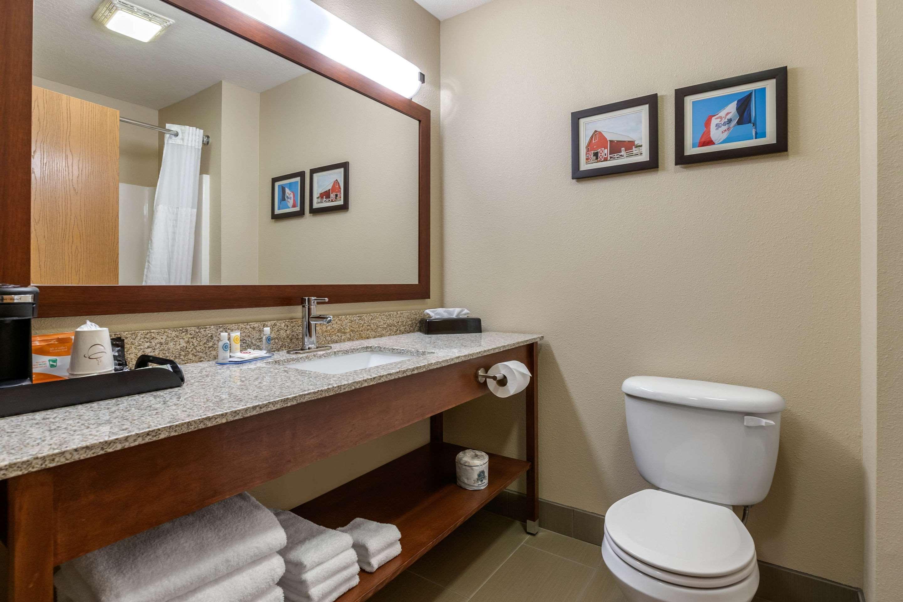 Comfort Inn Story City Bagian luar foto