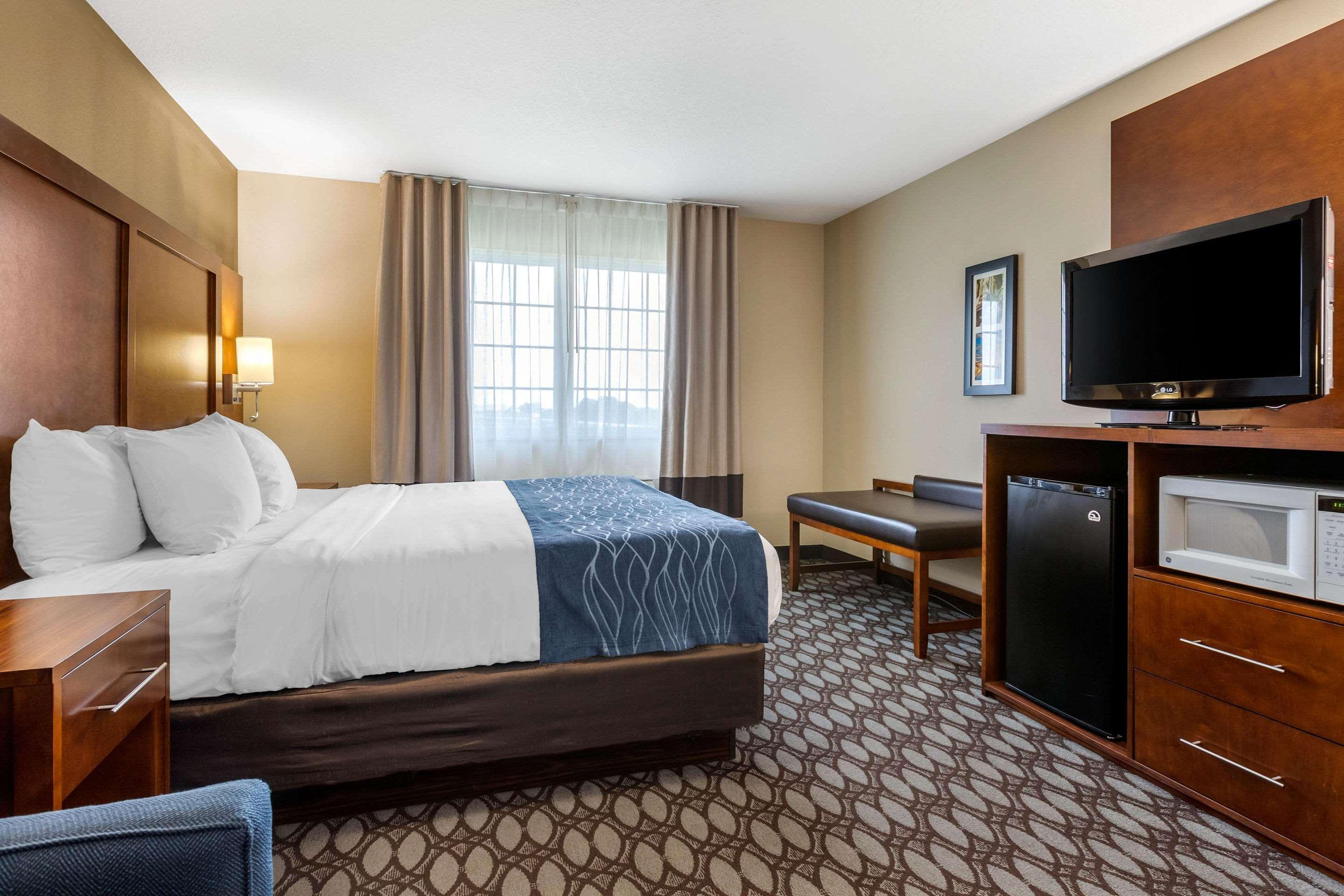 Comfort Inn Story City Bagian luar foto